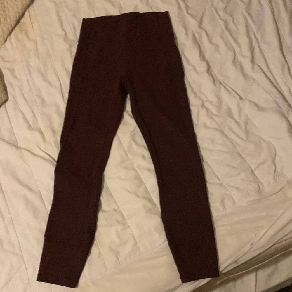 Lululemon leggings size 6 Maroon